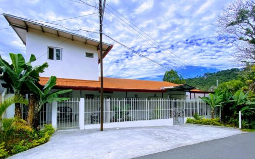 Triplex Centro Boquete – MLS 22641