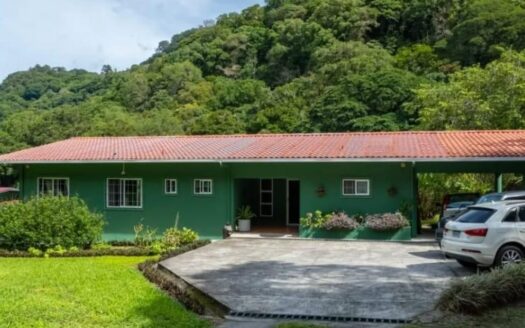 Finca Paradise Frente al Río en Paso Ancho Volcán Panamá – MLS 21279