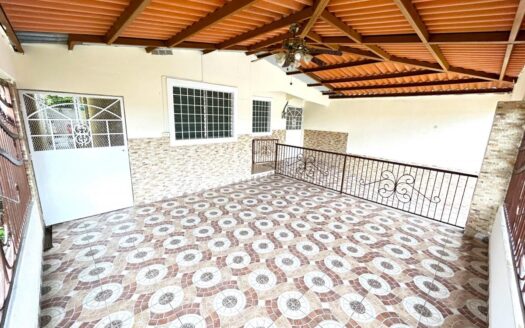 Se Vende en Villas del Carmen, La Chorrera – MLS 20175