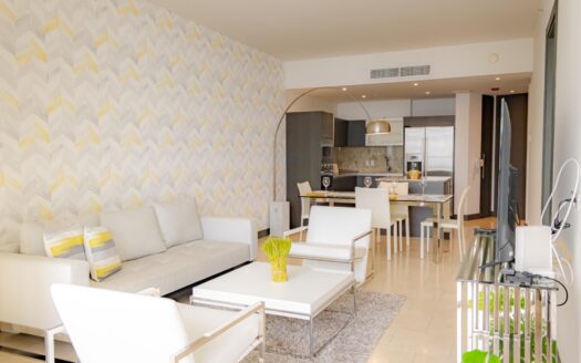Apartamento en venta en The Ocean Club – MLS 22584