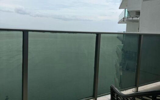 SE VENDE PH OASIS ON THE BAY NEGOCIABLE – MLS 22207