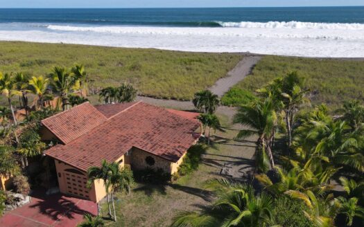 Casa de Playa Barqueta – MLS 22524