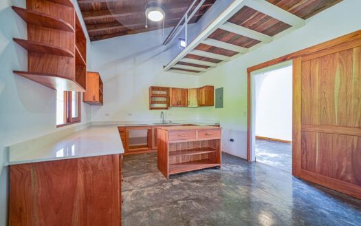 Casa de campo en Pedasi – MLS 21206