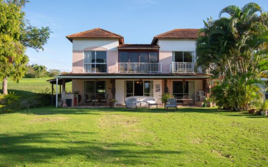 Casa de Ensueño en Comunidad Privada – MLS 21154