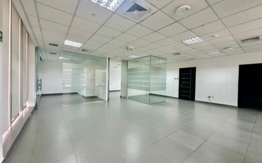 ALQUILER DE OFICINA EN OFFICE ONE, OBARRIO INCLUYE MANTENIMIENTO – MLS 22483