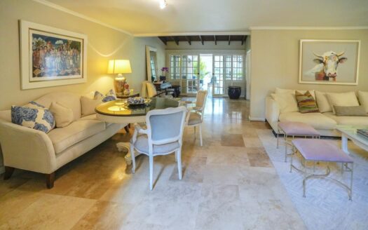 Se Vende Casa en Altos del golf – MLS 22445