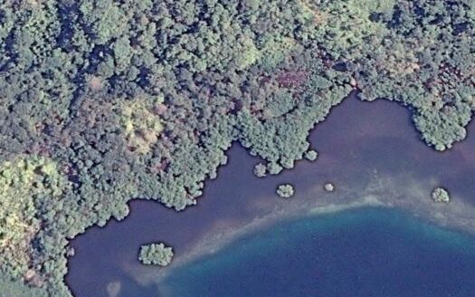 Terreno en Isla Cristobal,Bocas del Toro, de 100 hectareas. – MLS 22437