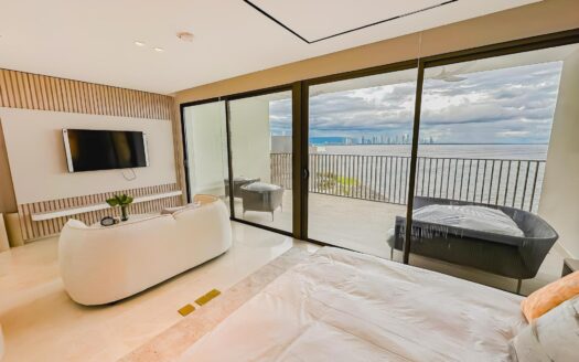 Moderno Penthouse de 3 Recámaras en PH Seascape / Ocean Reef Island – MLS 20371