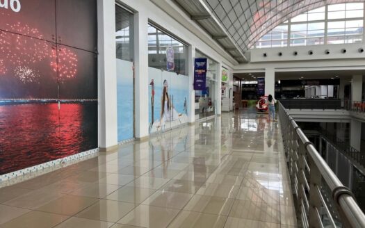 VENTA DE LOCAL COMERCIAL EN ANDES MALL NEGOCIABLE – MLS 22466