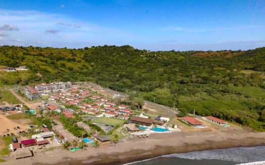Condominio generador de ingresos en Playa Venao – MLS 22400