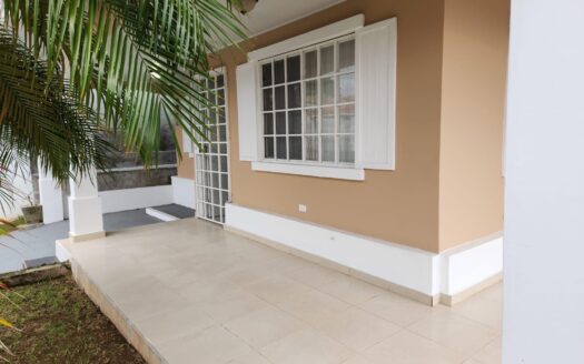 Se vende casa en Green Village Arraijan – MLS 22395