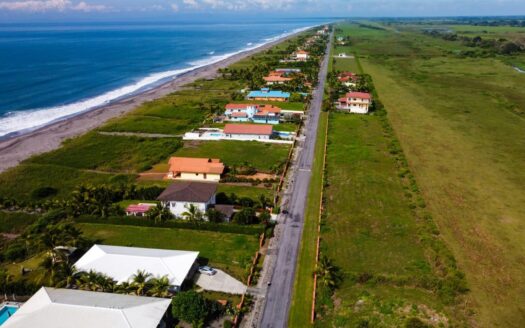 VENTA DE LOTE SEGUNDO FRENTE DE PLAYA BARQUETA – MLS 22394