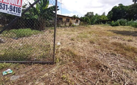 SE VENDE EN JUAN DIAZ LA RADIAL – MLS 22447