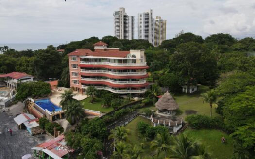 Venta de Apartamento en Playa Gorgona – MLS 22356
