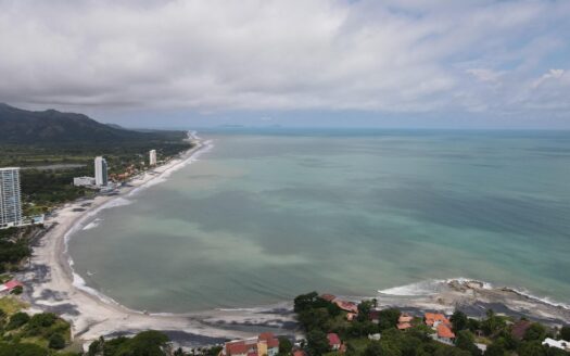 Venta de Apartamento en Playa Gorgona – MLS 22356