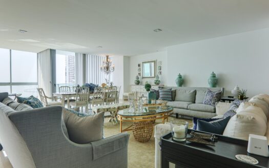 Espectacular Penthouse en Allure at the Park en Venta – MLS 21774