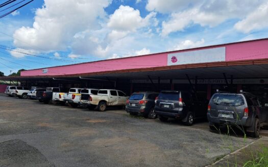 Venta de Plaza Comercial en Aguadulce – MLS 22403