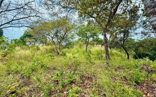 FINCA EN COSTA ESMERALDA CON HERMOSAS VISTAS – MLS 22700