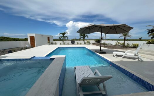 Impresionante Casa de Playa en Playa La Barqueta Panamá – MLS 21611