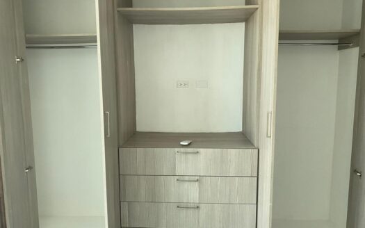 VENTA/ ALQUILER CON OPCION A COMPRA EN VIA ESPAÑA PH METROPOLITAN PARK – MLS 22341