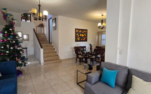 Venta de casa en Hato Pintado – MLS 22287