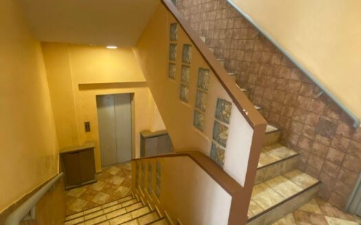 Oficina en Calle Uruguay $2,100 – MLS 22369