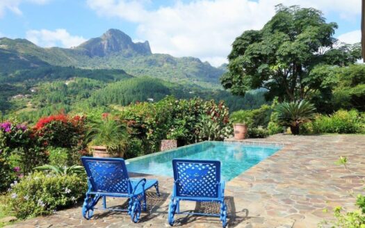 Altos del María Villa En Venta – MLS 22286