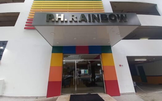 Banco Vende Apartamento en Ph Rainbow Tower – MLS 22270