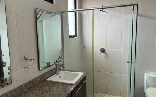 Banco Vende Apartamento en PH Portofino Tower Betania – MLS 22266