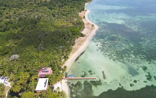 Casa de playa surrealista, Isla Bastimentos – MLS 22250