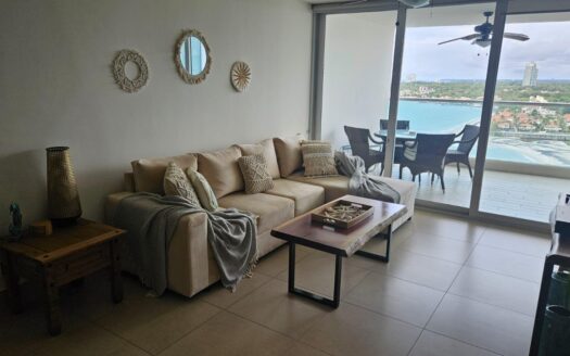 Hermoso apartamento de Playa a la venta en PH Bahia, Nueva Gorgona – MLS 22187