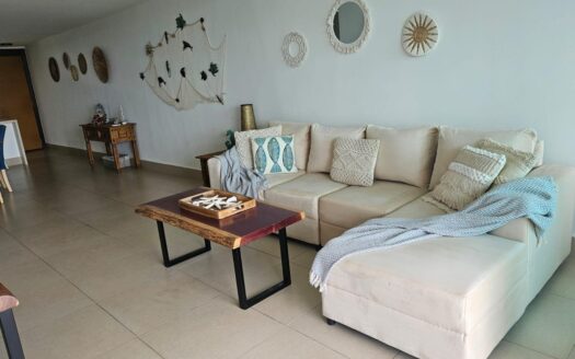 Hermoso apartamento de Playa a la venta en PH Bahia, Nueva Gorgona – MLS 22187