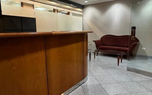 VENTA Y ALQUILER DE OFICINA EN P.H. SCOTIA PLAZA – MLS 21737