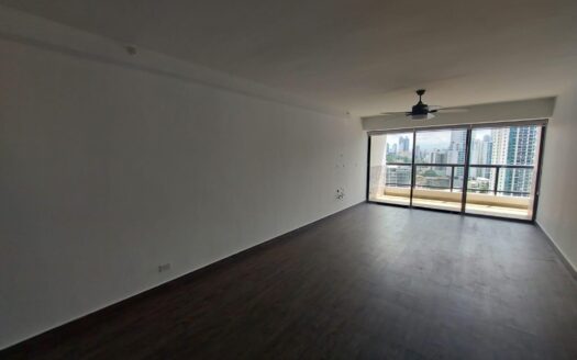 Apartamento de 3 recámaras con hermosas vistas – MLS 22215