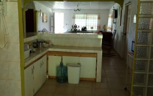 VENTA DE CASA EN SAN CARLOS – MLS 22214