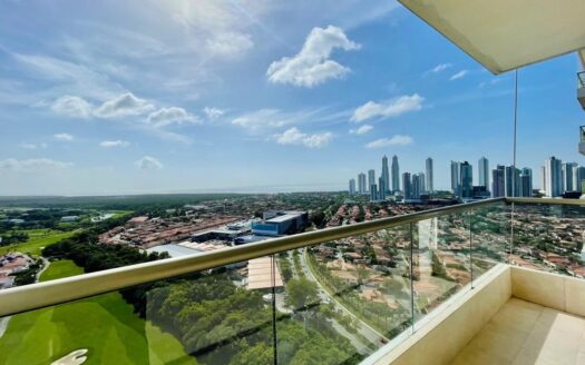Apartamento en Venta en Santa María con Increíble Vista al Campo de Golf – MLS 22213