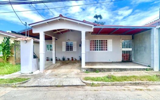 Se vende en Brisas de Belén, La Chorrera – MLS 22203