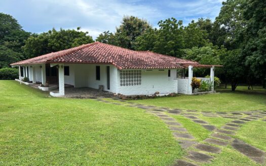 SUPER OFERTA CASA EN CORONADO – MLS 20746
