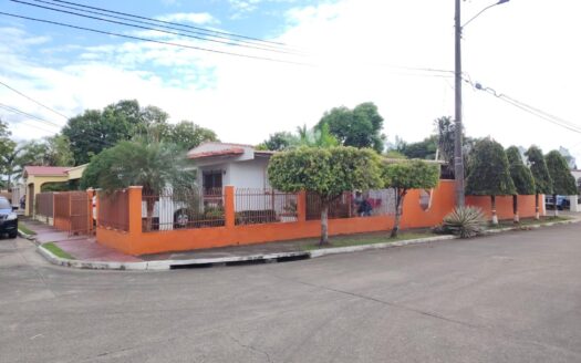 Venta de casa en Altos del Romeral, Chanis – MLS 22150