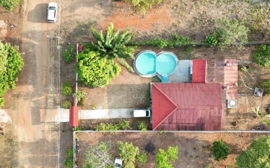 VENTA DE CASA CAMPESTRE EN UTIVÉ – MLS 22175