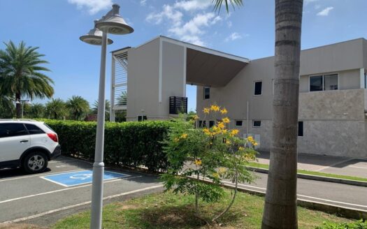 VENTA APARTAMENTO INVERTIR O VIVIR PLAYA CARACOL – MLS 22106