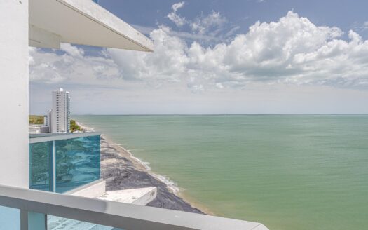 Condominio Frente al Mar en Venta Royal Palm Gorgona – MLS 22158