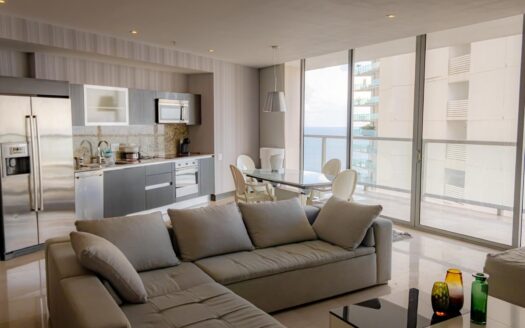 Apartamento en Venta en The Ocean Club – MLS 22505