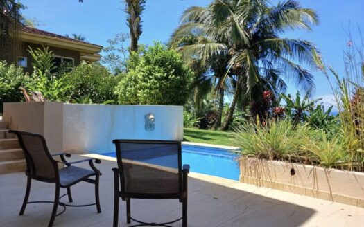 Villa en venta en Red Frog Beach Resort – MLS 22503