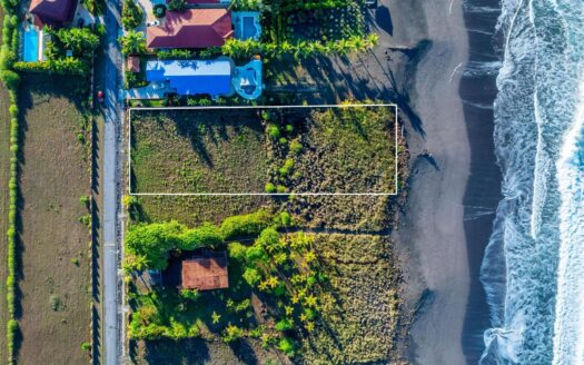 Dos Lotes Contiguos en Playa Barqueta Alanje – MLS 22500