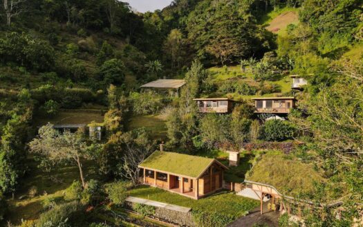 Refugio de montaña atemporal – MLS 22093