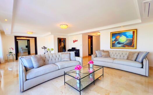 Se vende penthouse en PH Country Park, San Francisco – MLS 22026