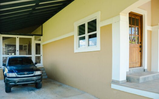 Casa Colonial en Venta en Potrerillos – MLS 22235