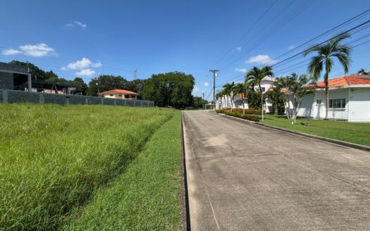 VENTA PARCELA!! CLUB DE GOLF – MLS 22876