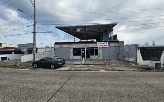 ¡Excelente Local comercial en Avenida Santa Elena! – MLS 22174